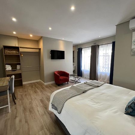 Le'Ciara Luxury Guest House ヨハネスブルグ エクステリア 写真