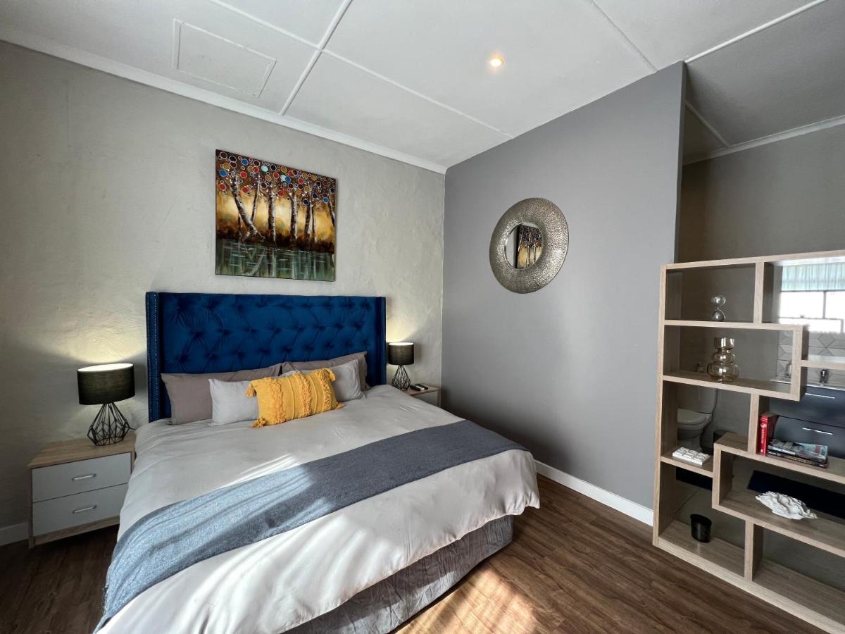 Le'Ciara Luxury Guest House ヨハネスブルグ エクステリア 写真