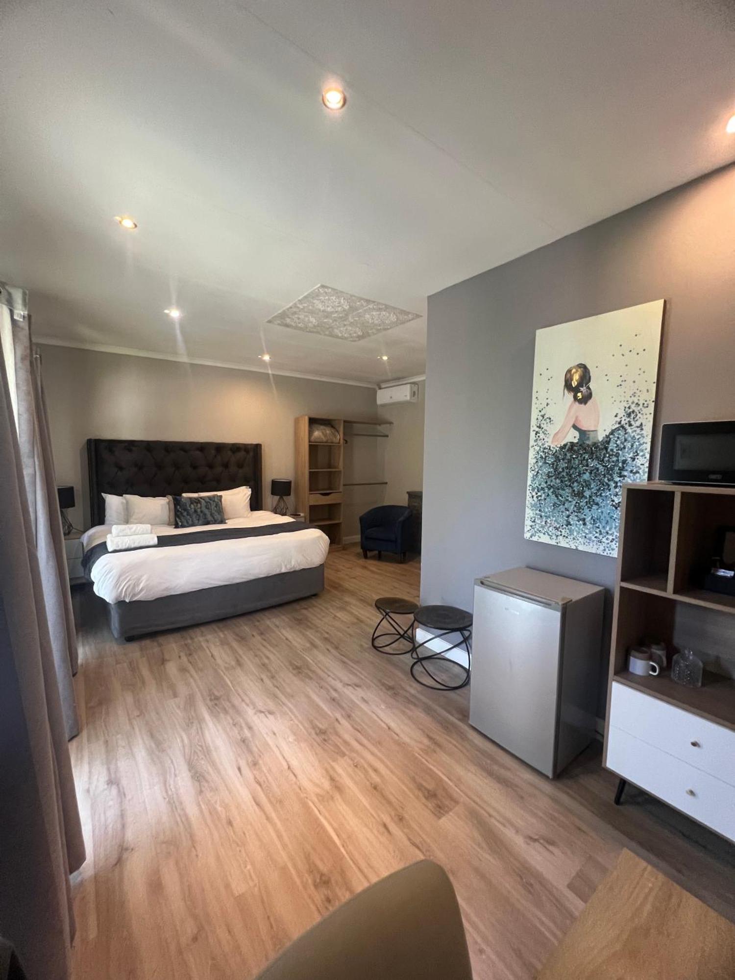 Le'Ciara Luxury Guest House ヨハネスブルグ エクステリア 写真
