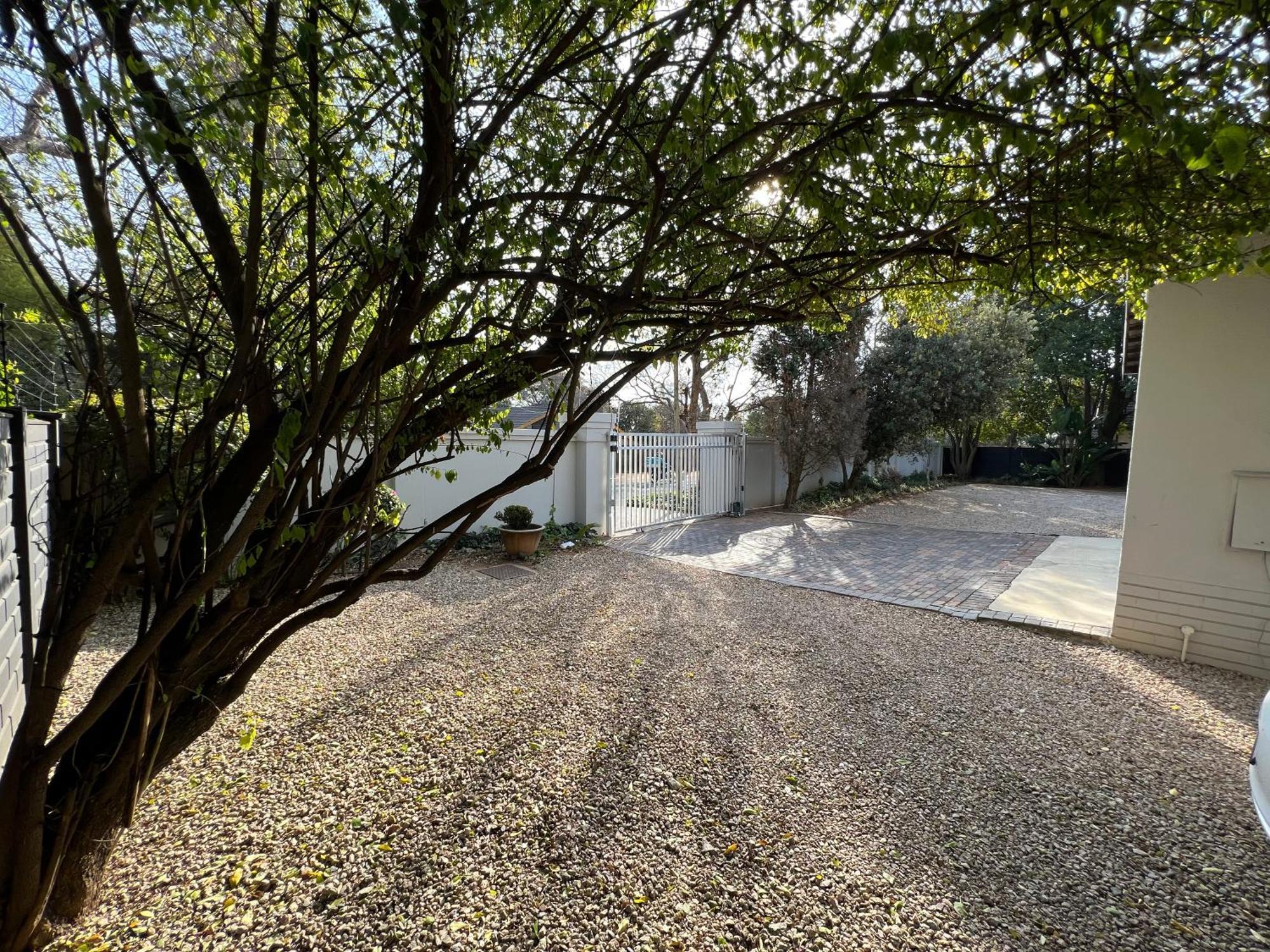 Le'Ciara Luxury Guest House ヨハネスブルグ エクステリア 写真